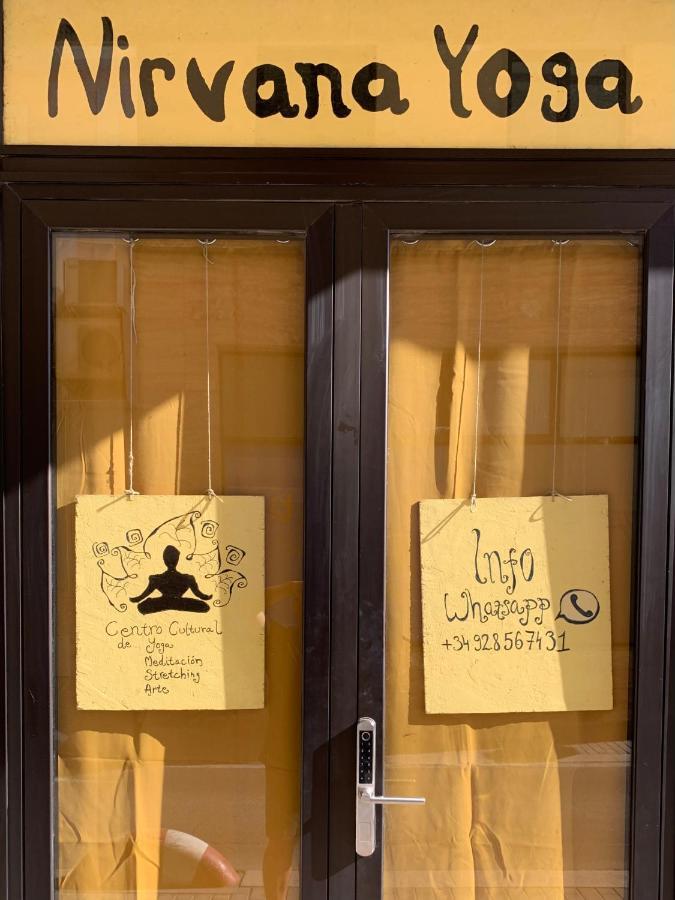 Nirvana Yoga Center Arrecife  Exterior photo